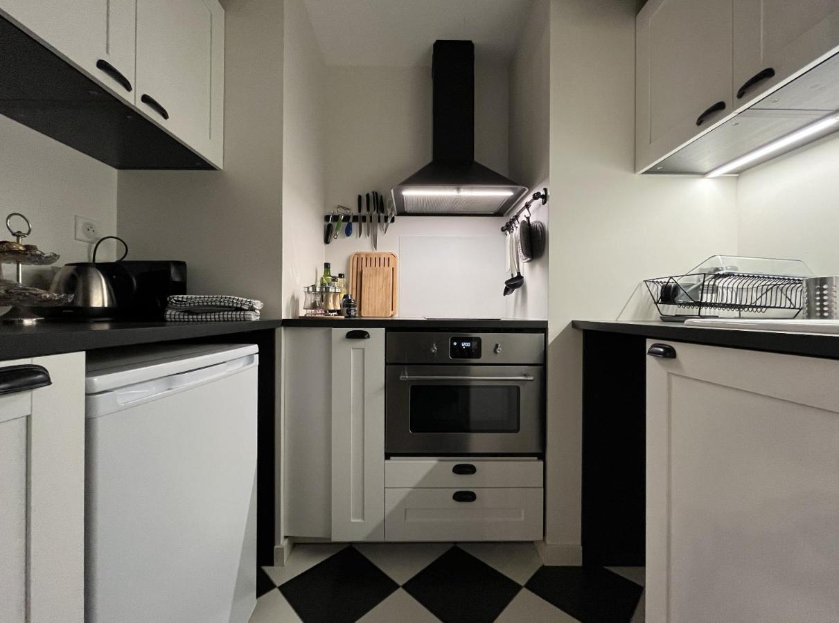 Henri& Henriette Le Studiolo D'Henri Apartamento Vannes Exterior foto